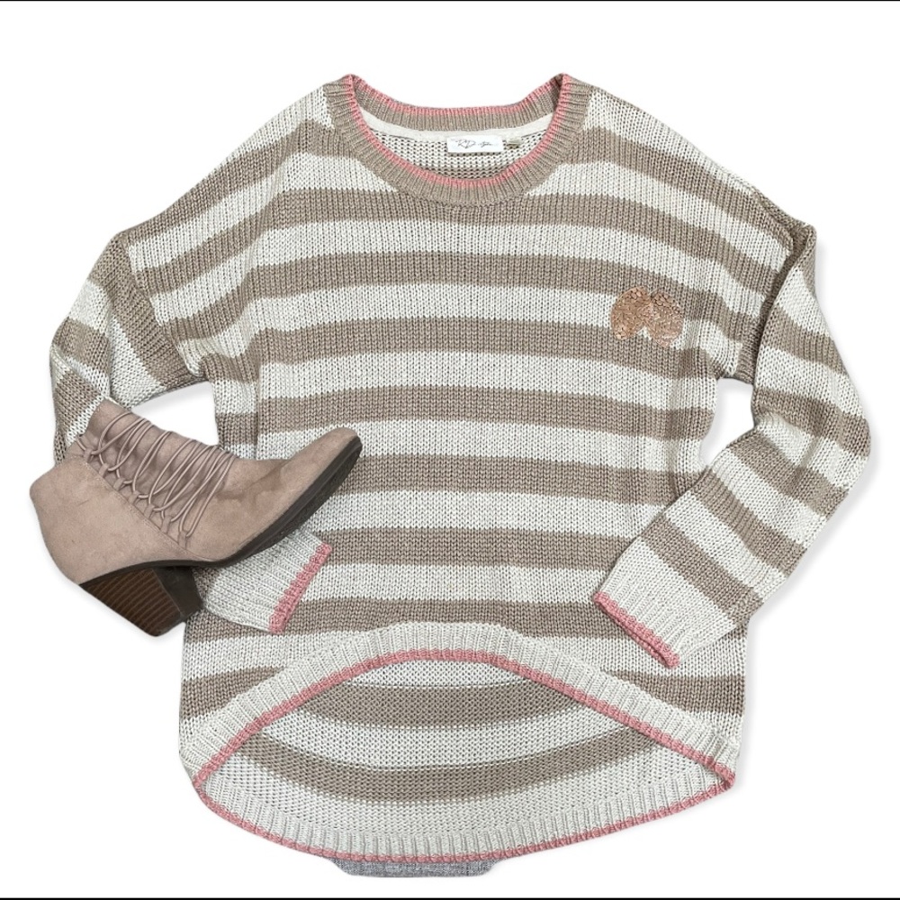 RD Style adorable striped sweater crop high low like new ! Size M